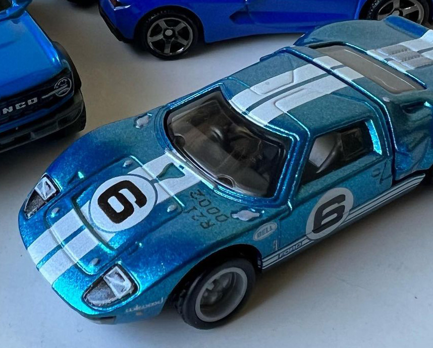 Matchbox Ford GT-40 Moving Parts