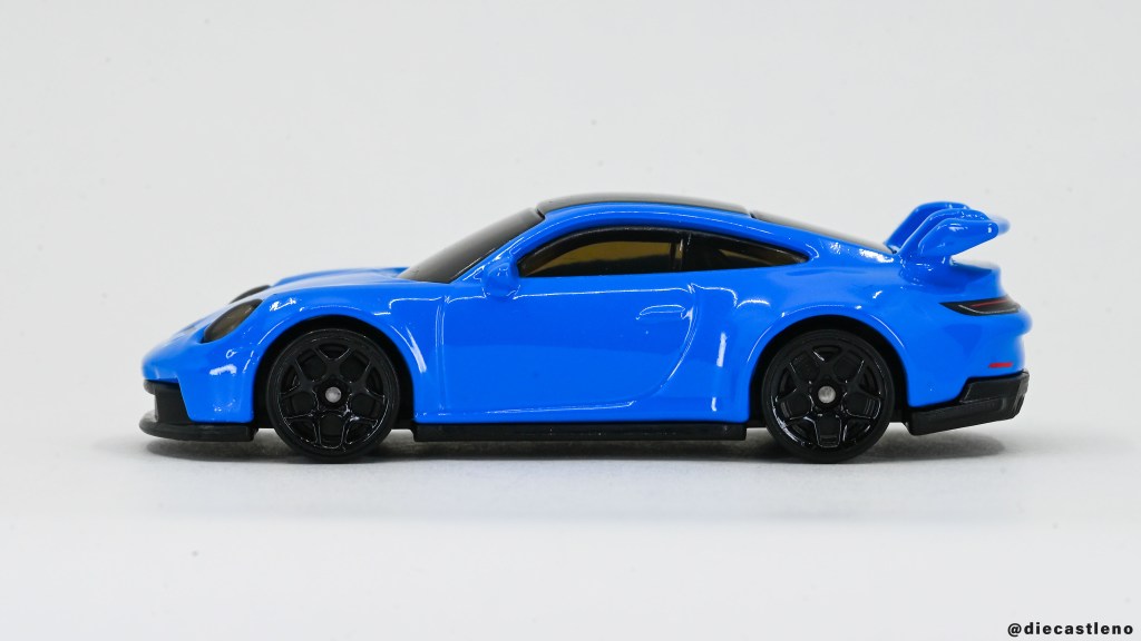 Hot Wheels 992 Porsche 911 GT3 Side View
