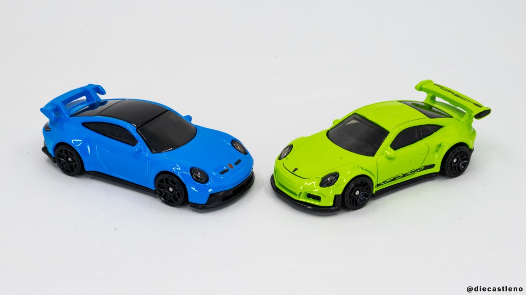Hot Wheels 992 Porsche 911 GT3 and 991 Porsche 911 GT3 RS