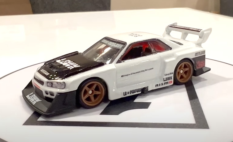 Hot Wheels Nissan Skyline R34 LBWK Prototype