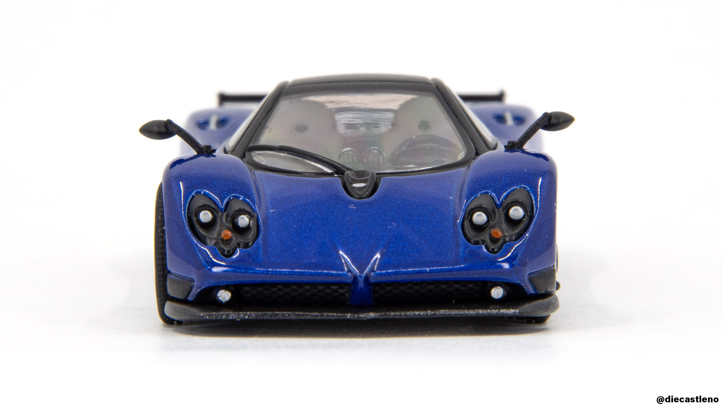 MiniGT Finally Gives the Zonda the Treatment It Deserves