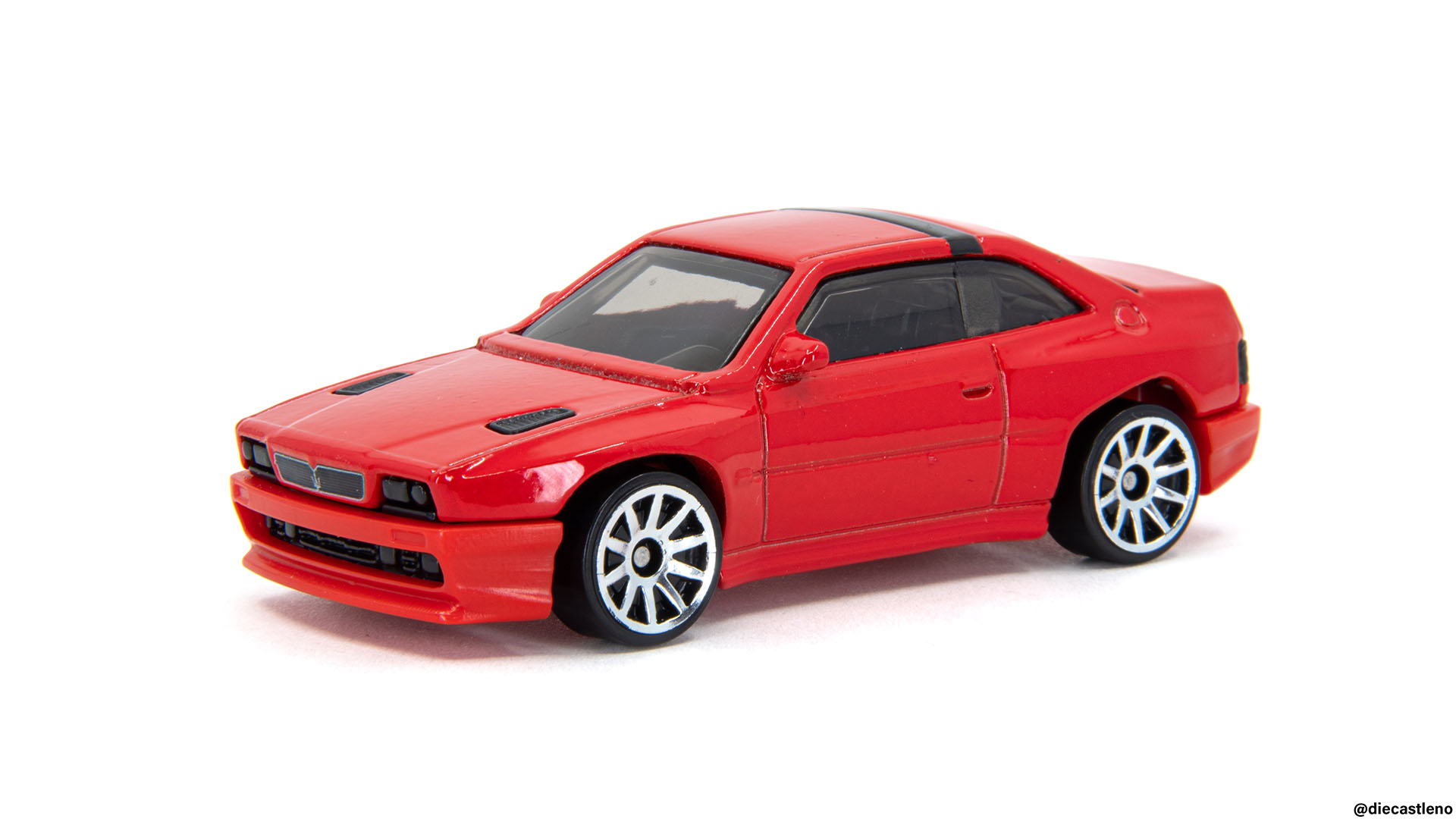 マサマチャ出品 Matchbox Welcomes Maserati Back In Style With The New MC12